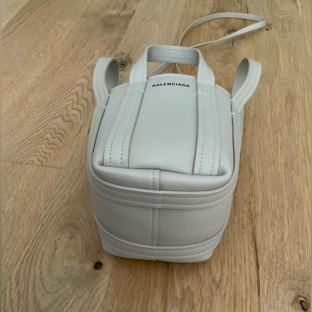 🩷MOTHER’S DAY SALE🩷 Balenciaga Everyday 2.0 Mini ShoulderTote Bag Greige - Picture 8 of 13